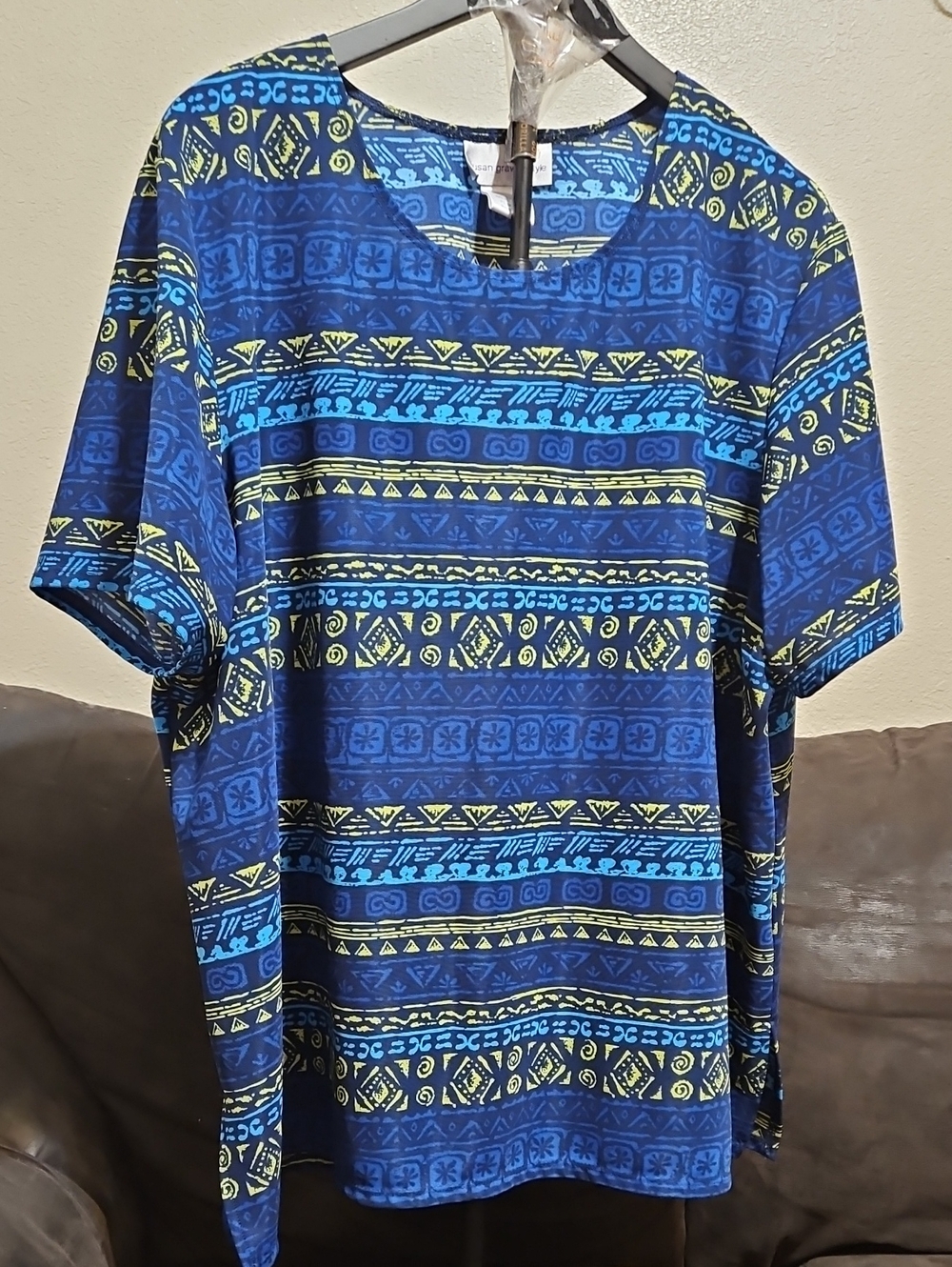 Susan Graver Blue Short-Sleeve Patterned Tee with Aqua and Yellow Accents